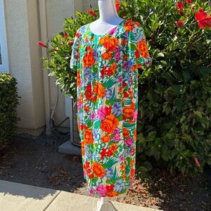 1960’s Bark Cloth Floral Print House Dress Large